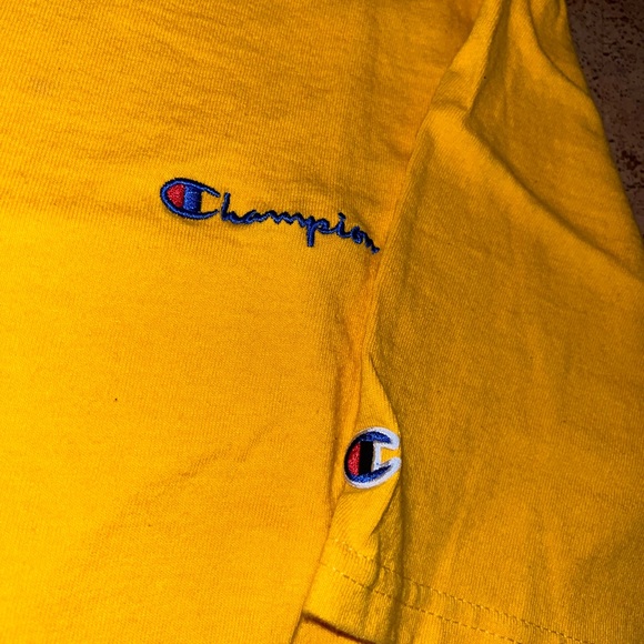 Champion Tee - Picture 6 of 6